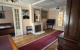 City Center Apartment